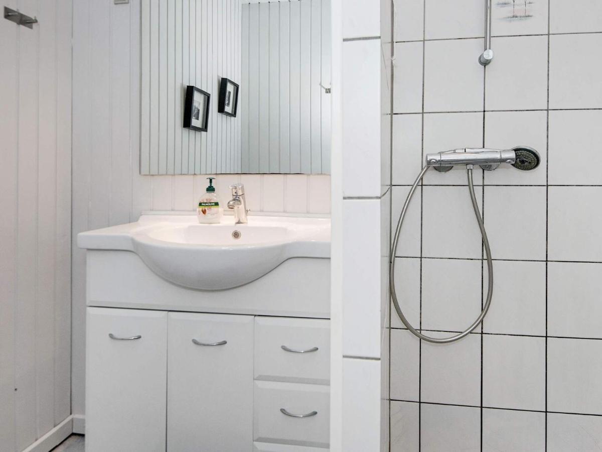 4 Person Holiday Home In R M Romo Kirkeby Bagian luar foto